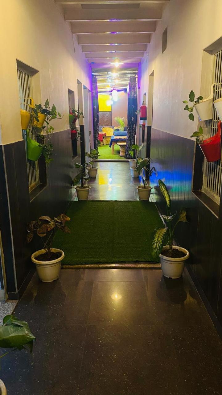 Ram Paying Guest House & Hostel Near By Krishna Janmabhoomi Mathura Dış mekan fotoğraf